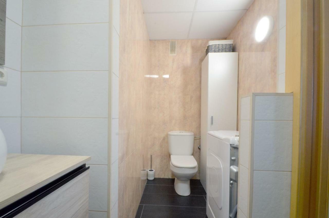 Moderno Apartamento Frente A La Playa Y El Centro Lejlighed Almería Eksteriør billede